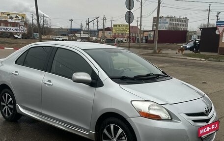 Toyota Yaris III рестайлинг, 2008 год, 850 000 рублей, 4 фотография