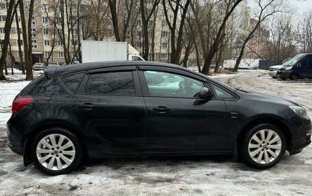 Opel Astra J, 2014 год, 1 150 000 рублей, 3 фотография