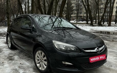 Opel Astra J, 2014 год, 1 150 000 рублей, 2 фотография