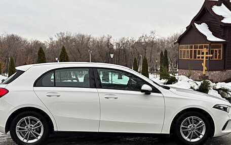 Mercedes-Benz A-Класс, 2019 год, 2 550 000 рублей, 9 фотография