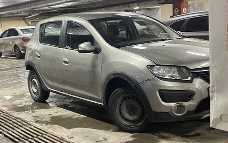 Renault Sandero II рестайлинг, 2017 год, 350 000 рублей, 2 фотография