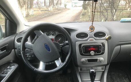 Ford Focus II рестайлинг, 2011 год, 850 000 рублей, 3 фотография