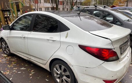 Hyundai Solaris II рестайлинг, 2011 год, 600 000 рублей, 8 фотография