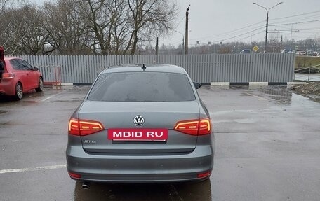 Volkswagen Jetta VI, 2017 год, 1 750 000 рублей, 4 фотография