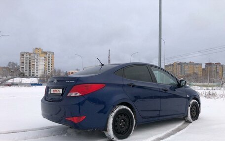 Hyundai Solaris II рестайлинг, 2015 год, 1 150 000 рублей, 5 фотография