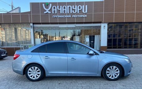 Chevrolet Cruze II, 2011 год, 600 000 рублей, 3 фотография