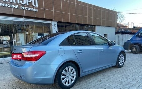 Chevrolet Cruze II, 2011 год, 600 000 рублей, 4 фотография