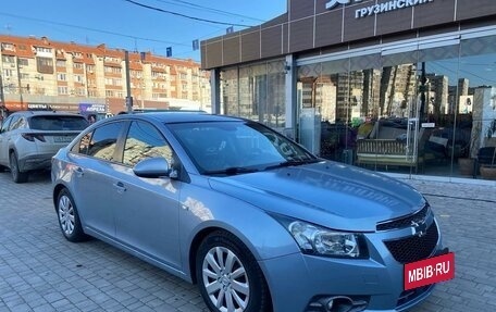 Chevrolet Cruze II, 2011 год, 600 000 рублей, 2 фотография