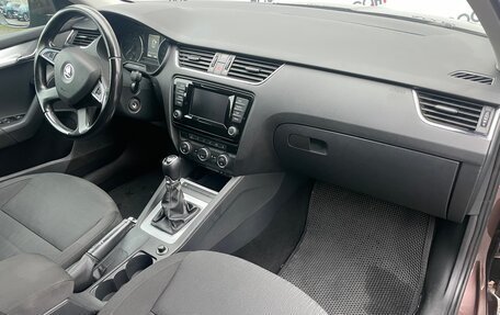 Skoda Octavia, 2013 год, 999 000 рублей, 10 фотография