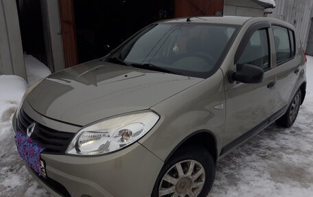 Renault Sandero I, 2012 год, 720 000 рублей, 2 фотография