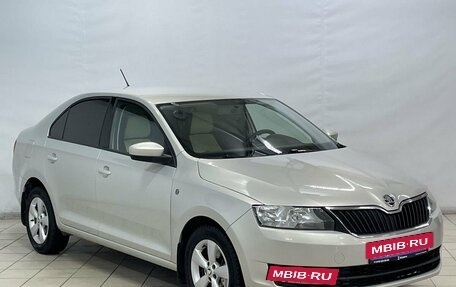 Skoda Rapid I, 2014 год, 1 109 000 рублей, 2 фотография