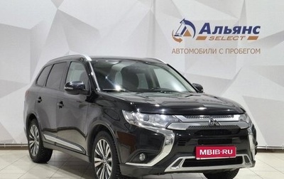 Mitsubishi Outlander III рестайлинг 3, 2019 год, 2 000 000 рублей, 1 фотография