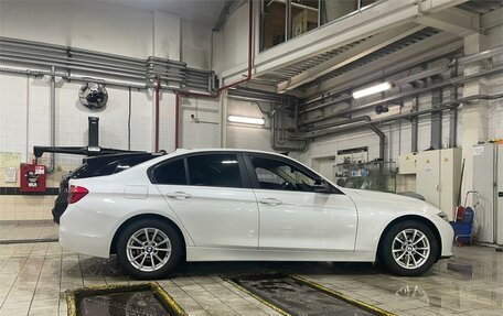 BMW 3 серия, 2017 год, 1 825 000 рублей, 4 фотография