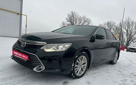 Toyota Camry, 2015 год, 1 800 000 рублей, 14 фотография