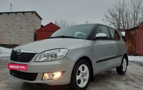 Skoda Fabia II, 2013 год, 950 000 рублей, 7 фотография