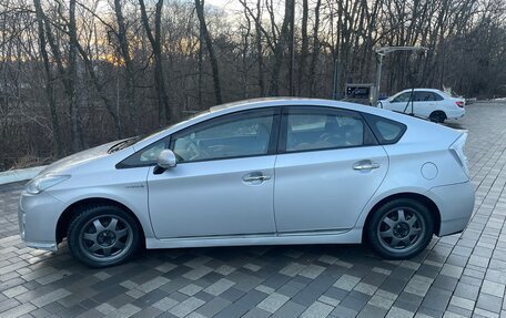 Toyota Prius, 2010 год, 1 200 000 рублей, 5 фотография