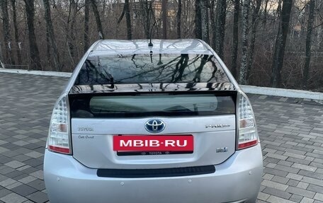 Toyota Prius, 2010 год, 1 200 000 рублей, 4 фотография