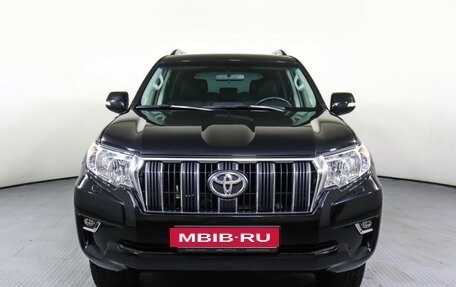 Toyota Land Cruiser Prado 150 рестайлинг 2, 2023 год, 7 989 000 рублей, 2 фотография