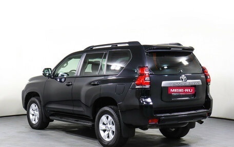 Toyota Land Cruiser Prado 150 рестайлинг 2, 2023 год, 7 989 000 рублей, 7 фотография