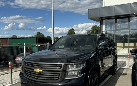 Chevrolet Tahoe IV, 2015 год, 3 850 000 рублей, 2 фотография