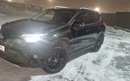 Toyota RAV4, 2015 год, 1 800 000 рублей, 6 фотография