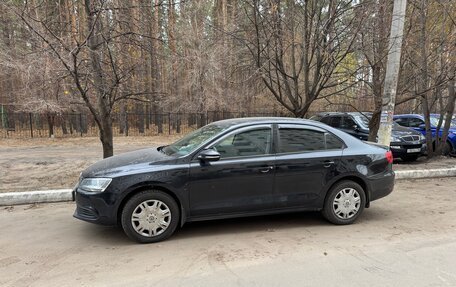 Volkswagen Jetta VI, 2013 год, 1 250 000 рублей, 3 фотография