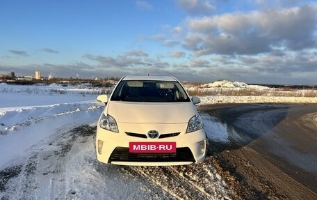 Toyota Prius, 2014 год, 1 200 000 рублей, 5 фотография