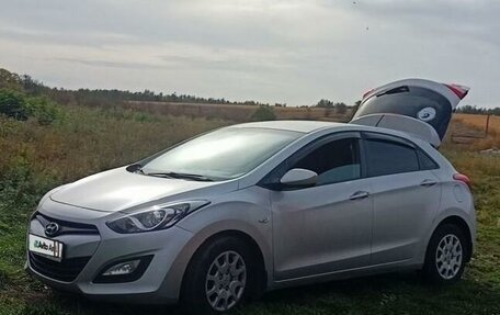 Hyundai i30 II рестайлинг, 2013 год, 1 050 000 рублей, 10 фотография