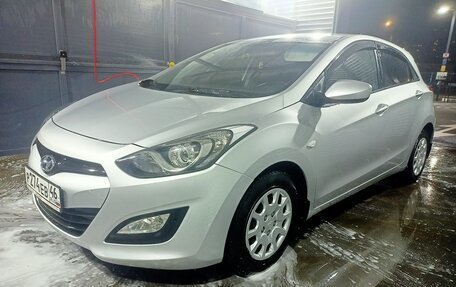 Hyundai i30 II рестайлинг, 2013 год, 1 050 000 рублей, 12 фотография