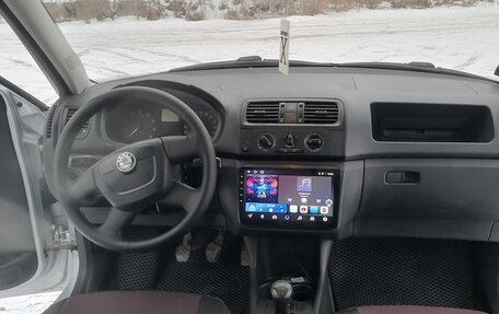 Skoda Fabia II, 2010 год, 500 000 рублей, 13 фотография