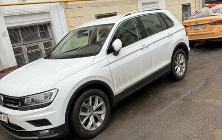 Volkswagen Tiguan II, 2020 год, 3 900 000 рублей, 3 фотография