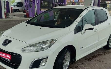 Peugeot 308 II, 2011 год, 720 000 рублей, 4 фотография