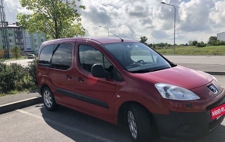 Peugeot Partner II рестайлинг 2, 2010 год, 655 000 рублей, 4 фотография