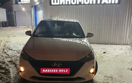 Hyundai Solaris II рестайлинг, 2021 год, 1 480 000 рублей, 14 фотография