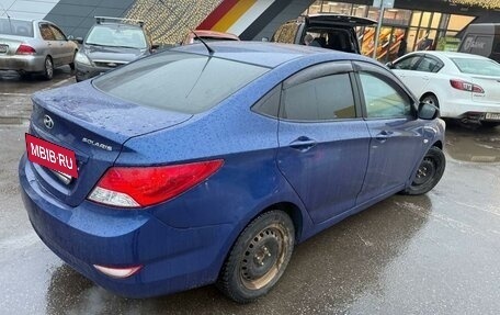 Hyundai Solaris II рестайлинг, 2011 год, 500 000 рублей, 3 фотография