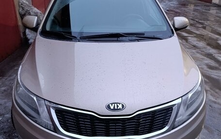 KIA Rio III рестайлинг, 2012 год, 830 000 рублей, 32 фотография