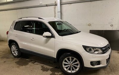 Volkswagen Tiguan I, 2011 год, 1 744 000 рублей, 1 фотография