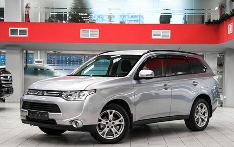 Mitsubishi Outlander III рестайлинг 3, 2012 год, 1 499 000 рублей, 1 фотография