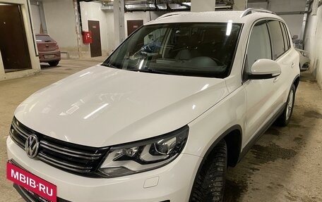 Volkswagen Tiguan I, 2011 год, 1 744 000 рублей, 4 фотография