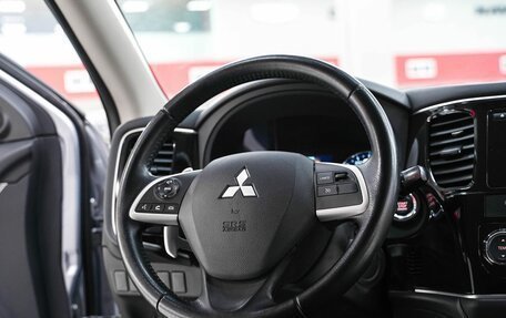 Mitsubishi Outlander III рестайлинг 3, 2012 год, 1 499 000 рублей, 12 фотография