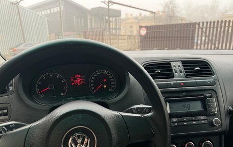 Volkswagen Polo VI (EU Market), 2011 год, 540 000 рублей, 20 фотография