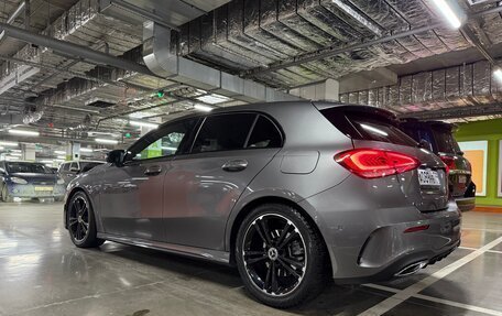 Mercedes-Benz A-Класс, 2018 год, 3 500 000 рублей, 4 фотография