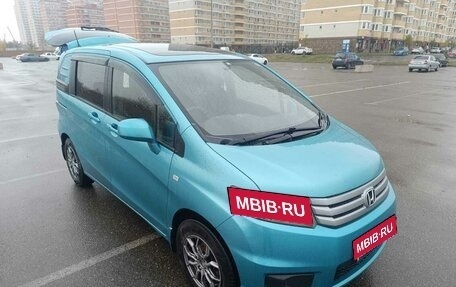 Honda Freed I, 2010 год, 1 100 000 рублей, 1 фотография