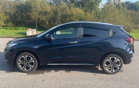 Honda Vezel, 2018 год, 2 235 000 рублей, 2 фотография