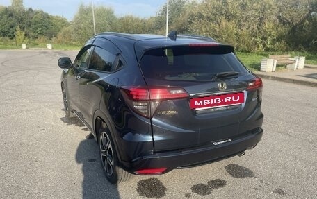 Honda Vezel, 2018 год, 2 235 000 рублей, 4 фотография