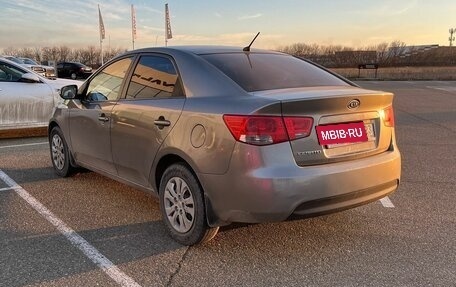 KIA Cerato III, 2009 год, 900 000 рублей, 5 фотография