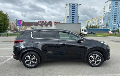 KIA Sportage IV рестайлинг, 2020 год, 2 380 000 рублей, 5 фотография