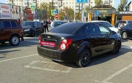 Chevrolet Aveo III, 2013 год, 500 000 рублей, 3 фотография