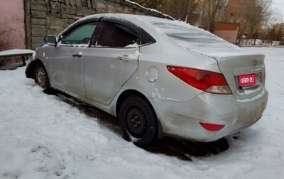 Hyundai Solaris II рестайлинг, 2013 год, 415 000 рублей, 1 фотография