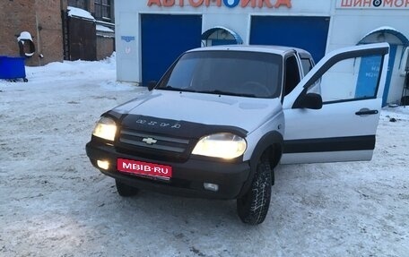 Chevrolet Niva I рестайлинг, 2006 год, 360 000 рублей, 1 фотография